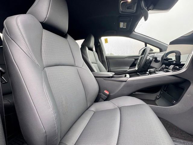 Used 2024 Subaru Solterra Limited image 14