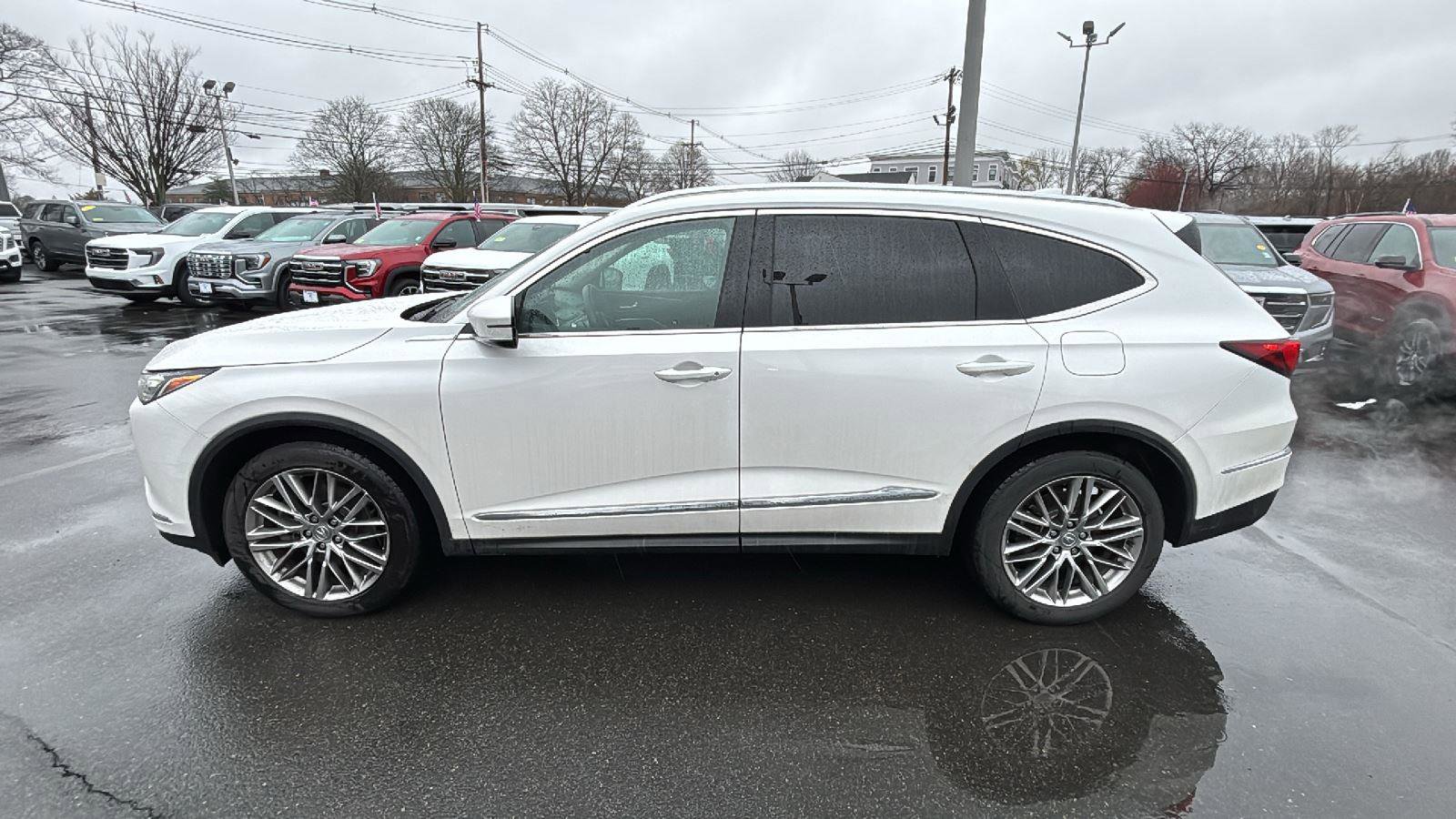Used 2023 Acura MDX SH-AWD w/ Advance Package image 4