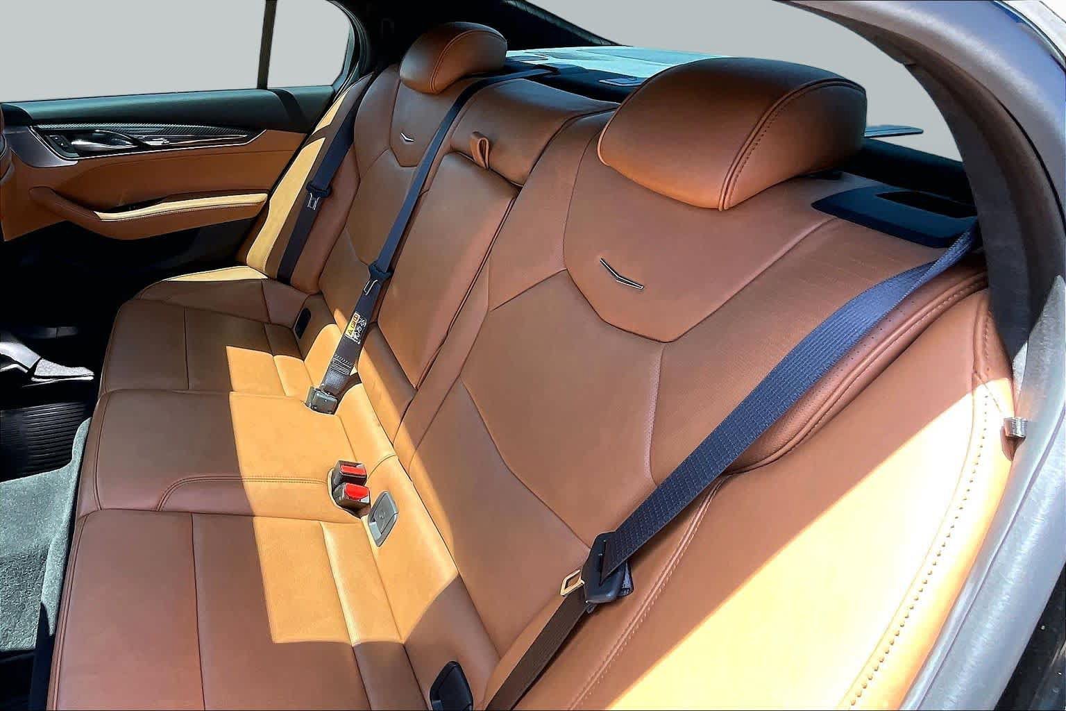 Used 2024 Cadillac CT5 V w/ Platinum Package RWD image 21
