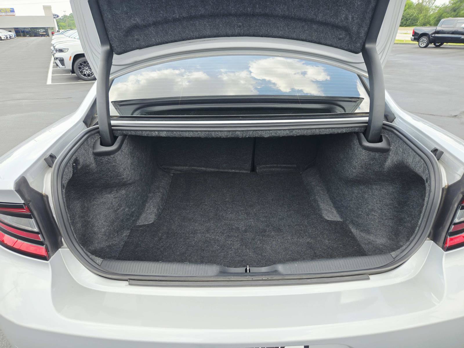 Used 2020 Dodge Charger Scat Pack w/ Plus Group RWD image 14