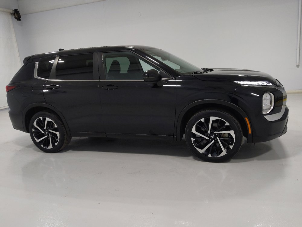 Used 2022 Mitsubishi Outlander ES AWD/4WD image 11