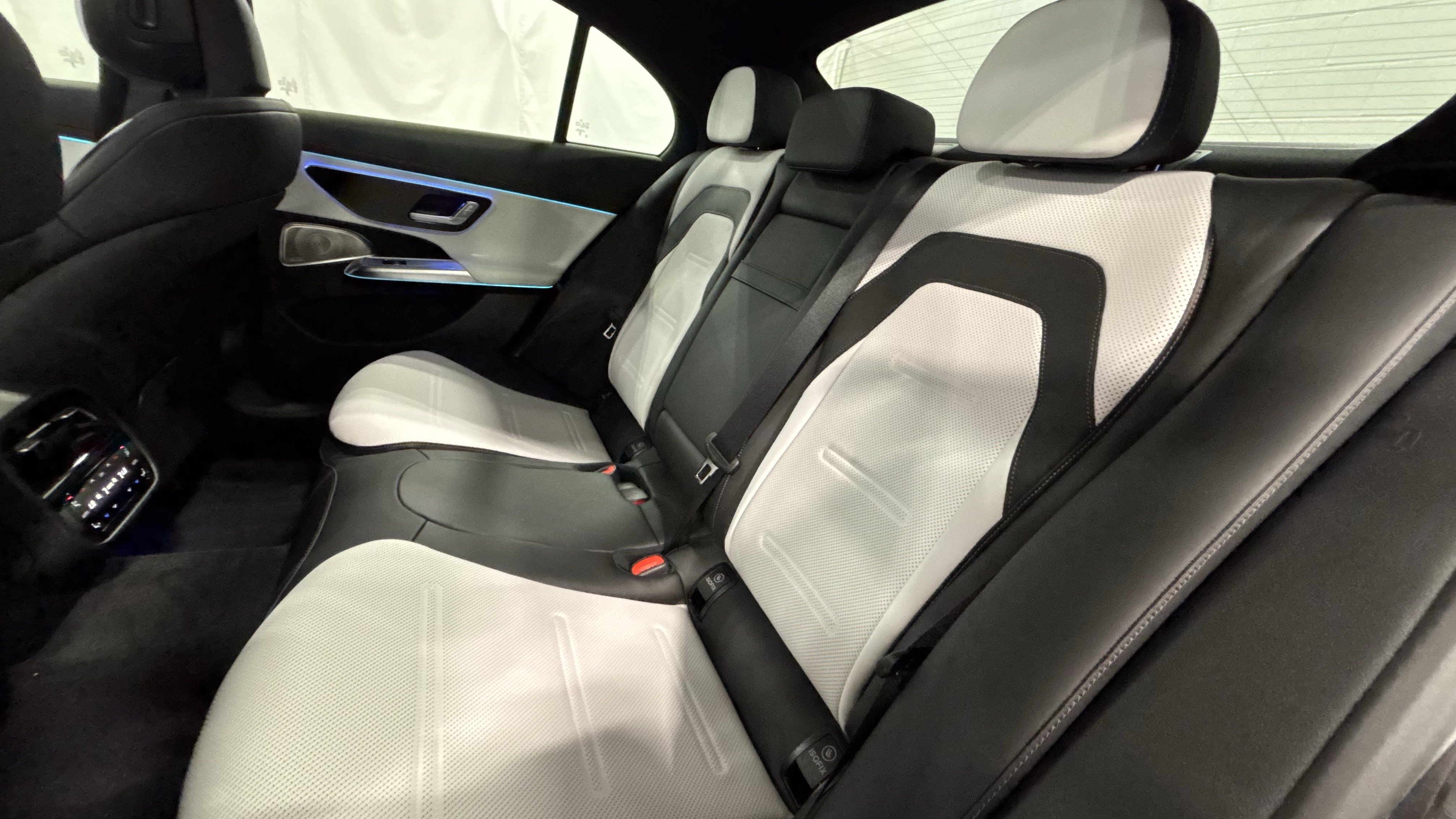 New 2026 Mercedes-Benz E 53 AMG e 4MATIC Sedan image 25
