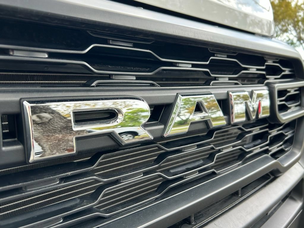 Used 2024 RAM ProMaster 3500 w/ Convenience Group FWD image 18