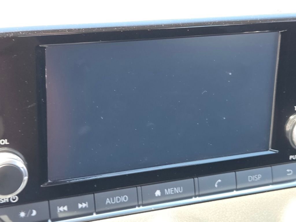 Used 2025 Nissan Sentra S image 18