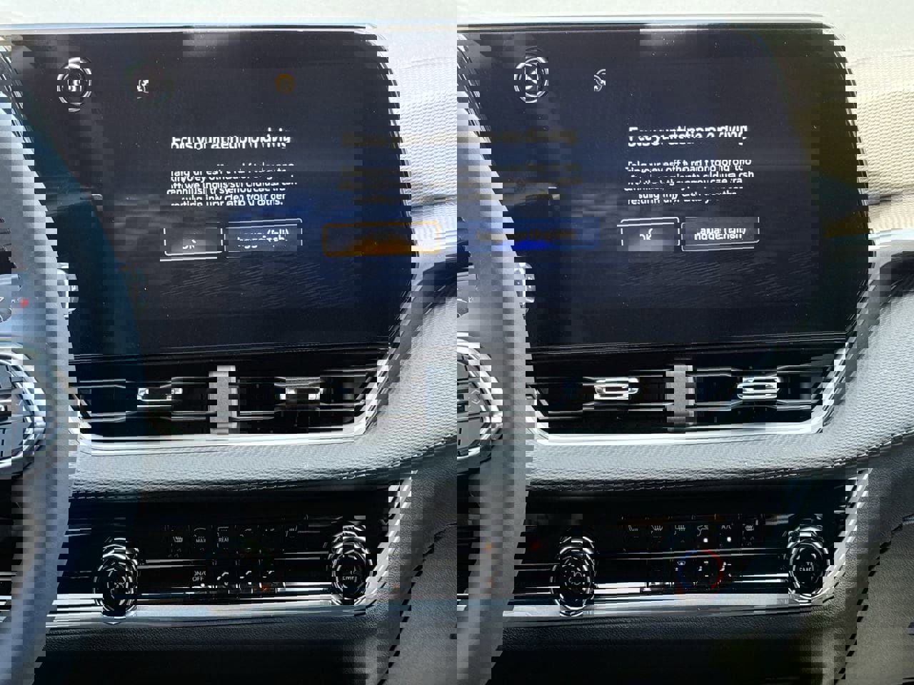 New 2026 Chevrolet Equinox LT FWD image 14