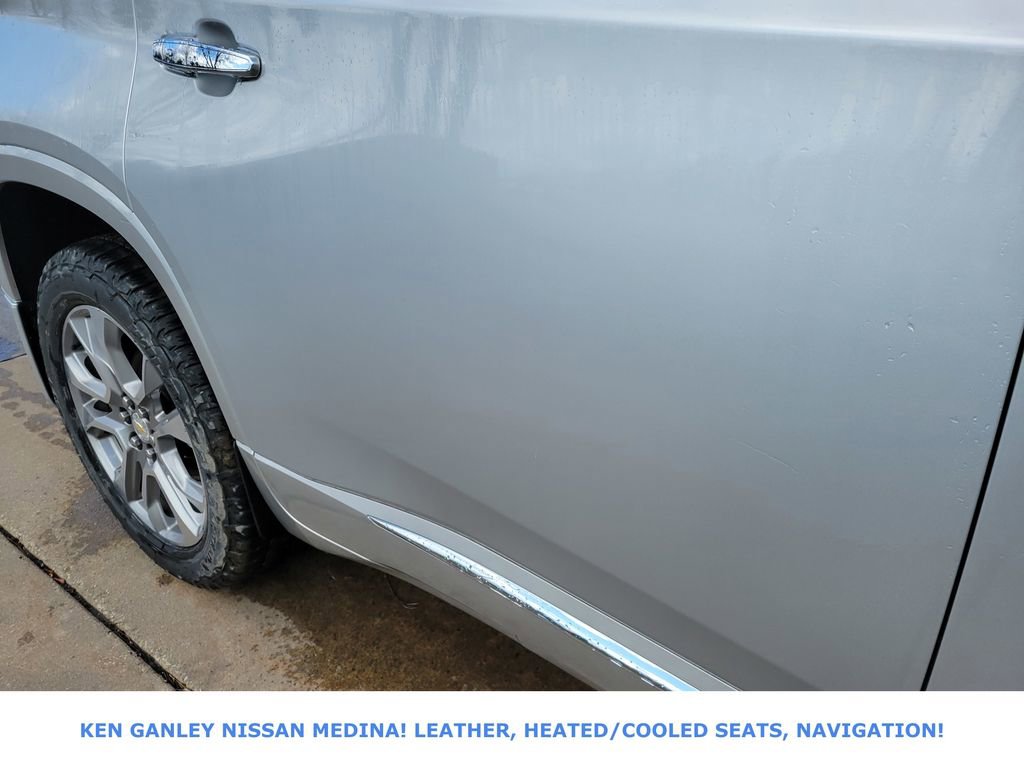 Used 2019 Chevrolet Traverse Premier image 14