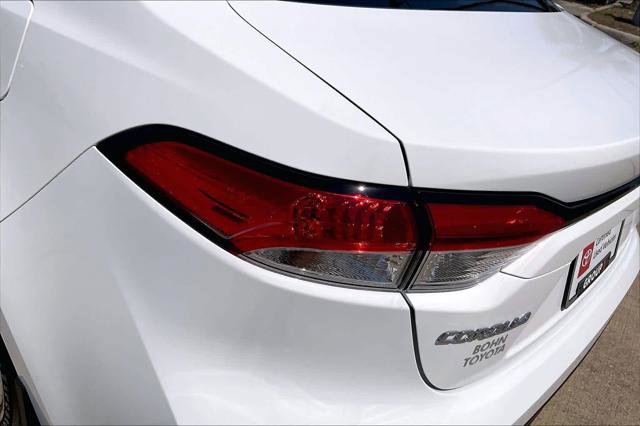 Certified 2025 Toyota Corolla LE w/ LE Premium Package image 28