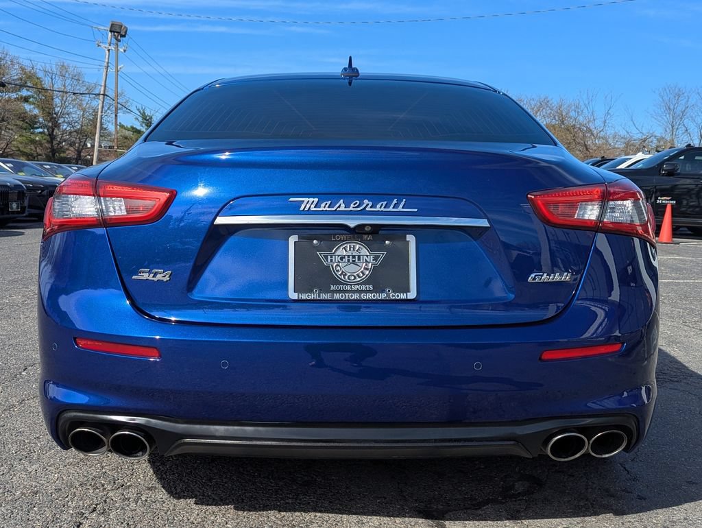 Used 2019 Maserati Ghibli S Q4 AWD/4WD image 9