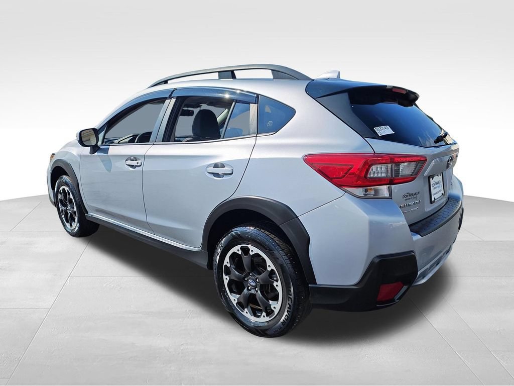 Used 2021 Subaru Crosstrek 2.0i Premium w/ Moonroof Package AWD/4WD image 3