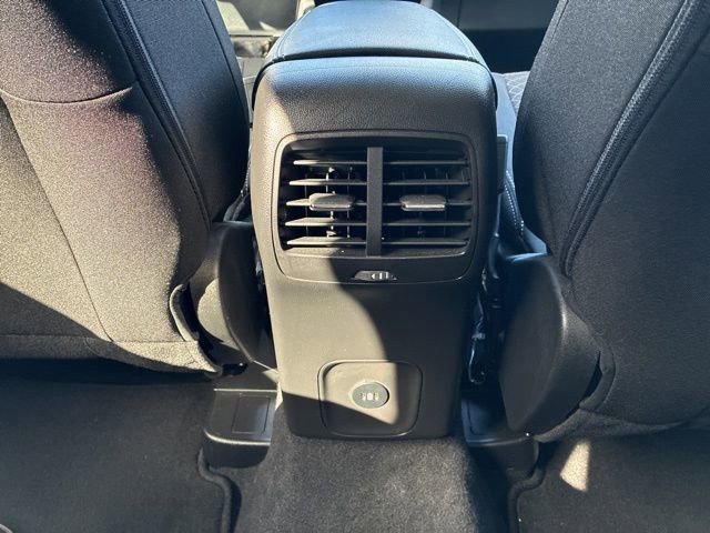 Certified 2023 Ford Escape Active AWD/4WD image 15