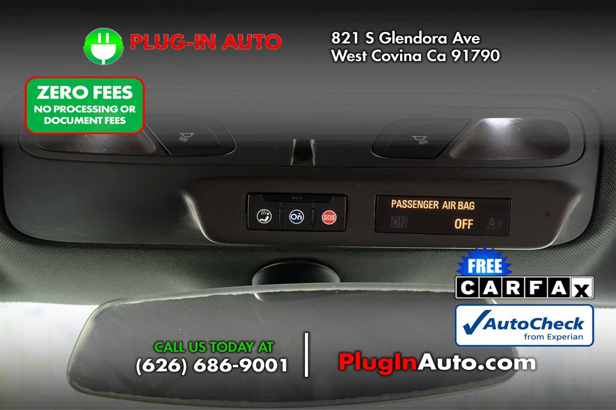 Used 2021 Chevrolet Camaro LT RWD image 16