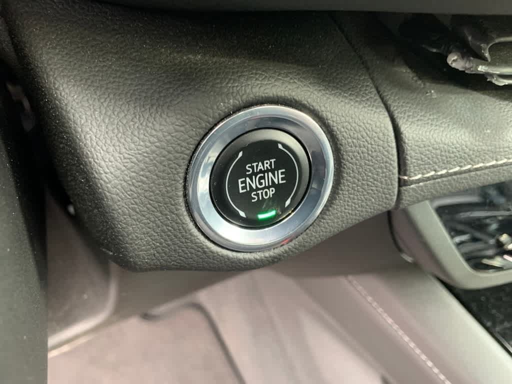 Certified 2023 Buick Envision Essence w/ Sport Touring Package AWD/4WD image 25