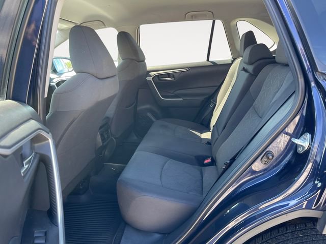 Used 2021 Toyota RAV4 XLE w/ XLE Grade Weather Package AWD/4WD image 13