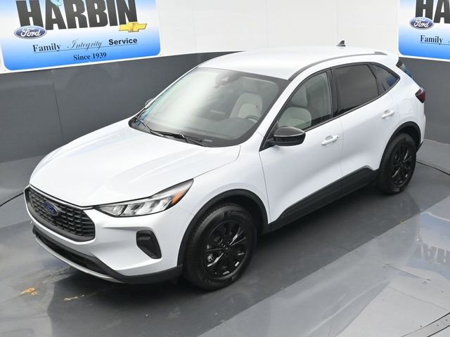 New 2025 Ford Escape Active w/ Cold Weather Package image 24