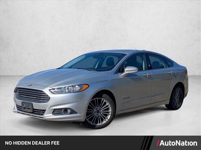 Used 2013 Ford Fusion SE FWD image 1