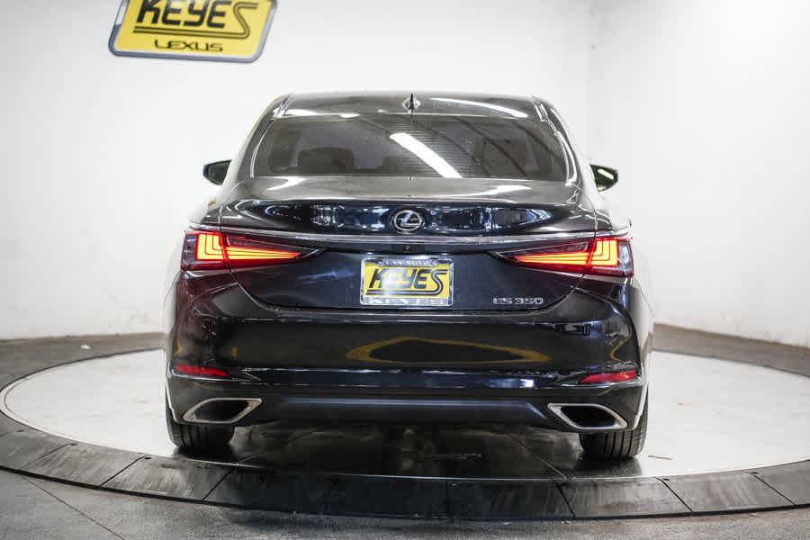 Used 2024 Lexus ES 350 w/ Accessory Package (Z2) FWD image 3