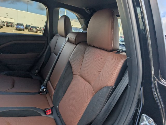 Certified 2025 Subaru Forester Touring AWD/4WD image 28