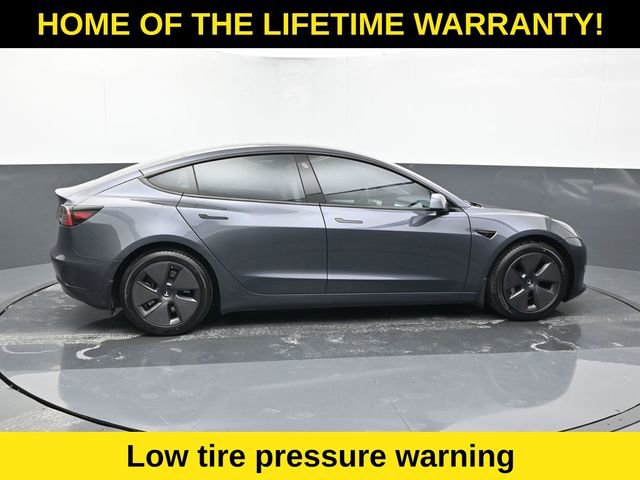 Used 2023 Tesla Model 3 Standard Range RWD image 7