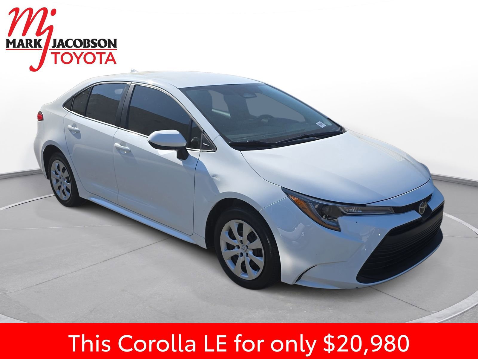 Used 2024 Toyota Corolla LE image 5