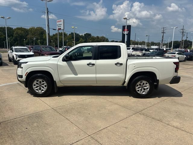 Used 2025 Nissan Frontier S RWD image 3
