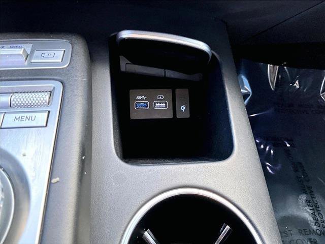 Used 2025 Genesis GV70 2.5T w/ Select Package image 23