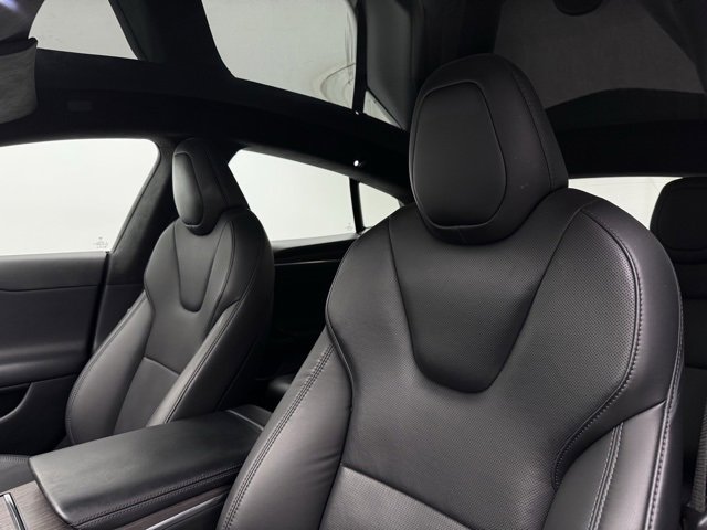 Used 2023 Tesla Model S Standard Range image 14