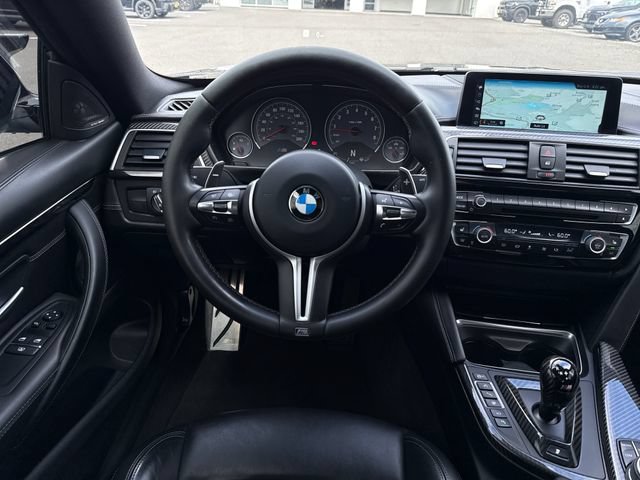 Used 2018 BMW M4 Coupe RWD image 14