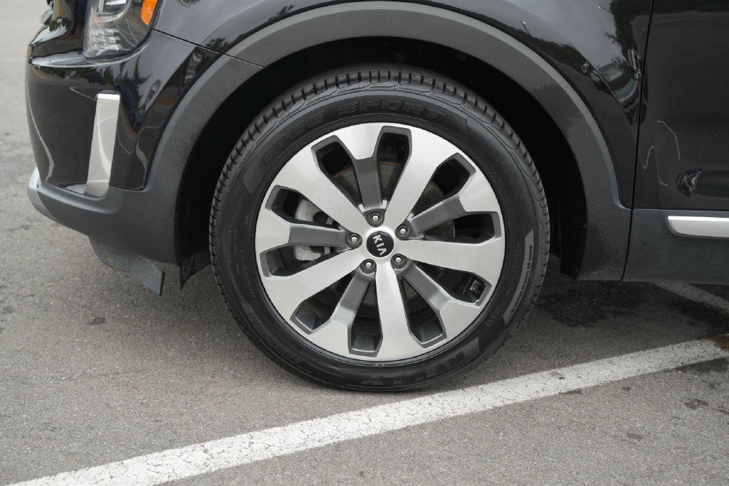 Used 2021 Kia Telluride S AWD/4WD image 11