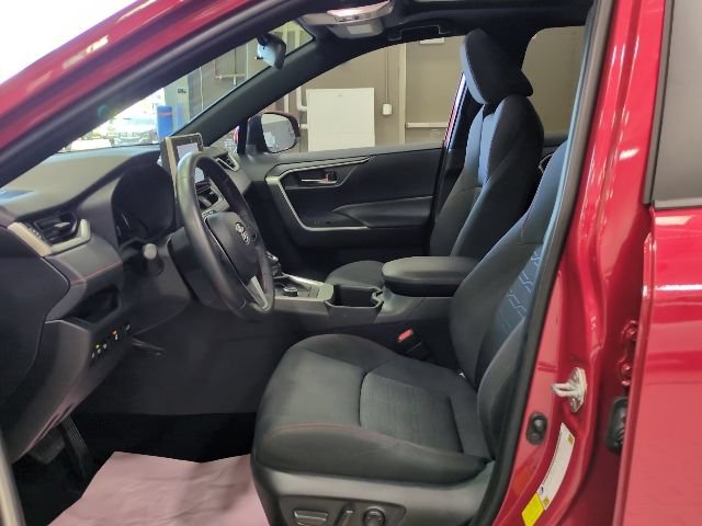 Used 2023 Toyota RAV4 SE w/ Weather & Moonroof Package AWD/4WD image 16
