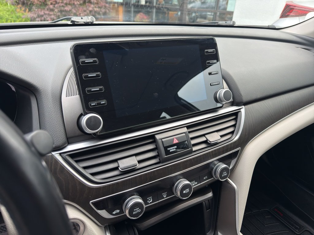 Used 2018 Honda Accord EX-L image 14