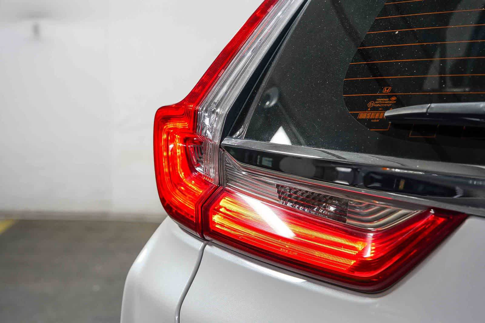 Used 2019 Honda CR-V LX image 11