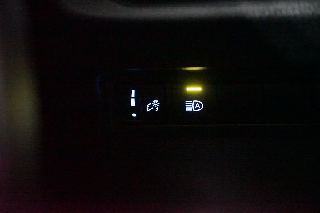 Certified 2022 Toyota RAV4 XLE w/ Convenience Package image 23