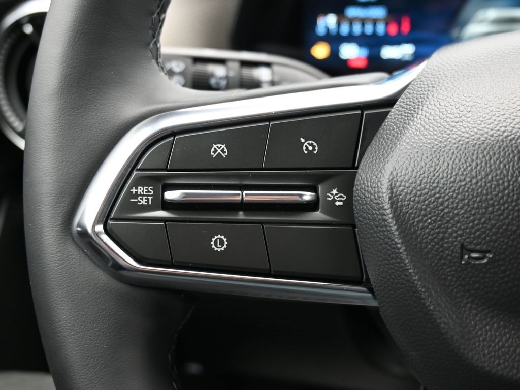 Used 2026 Chevrolet Equinox LT w/ Convenience Package II image 22