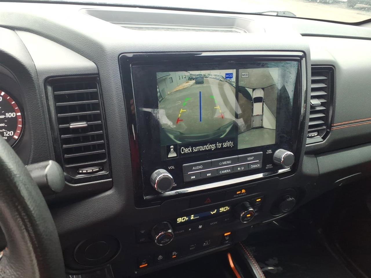 Used 2022 Nissan Frontier Pro-X image 14