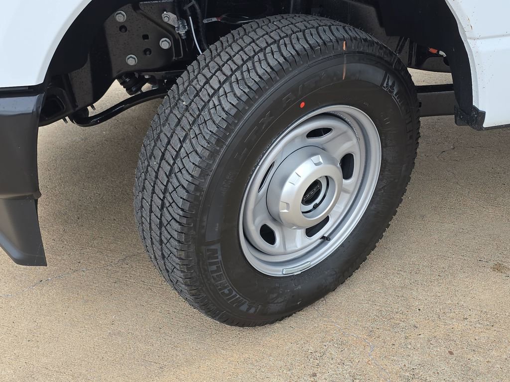 New 2026 Ford F250 XL w/ FX4 Off-Road Package image 23