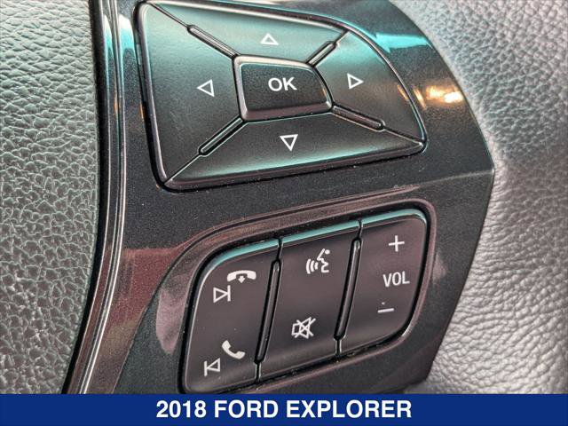 Used 2018 Ford Explorer XLT w/ Equipment Group 202A FWD image 15