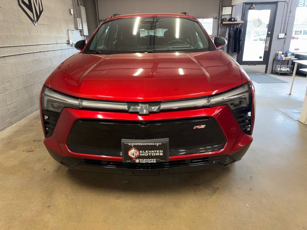 Used 2024 Chevrolet Blazer EV RS AWD/4WD image 3