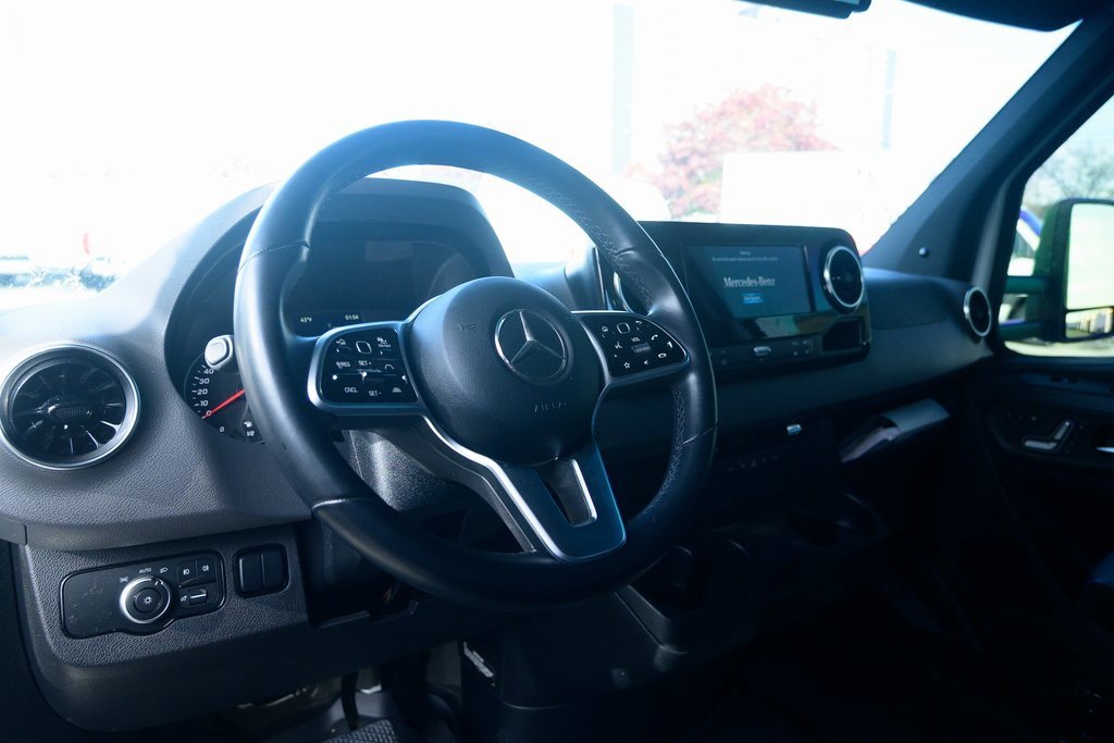 Used 2020 Mercedes-Benz Sprinter 3500 image 11