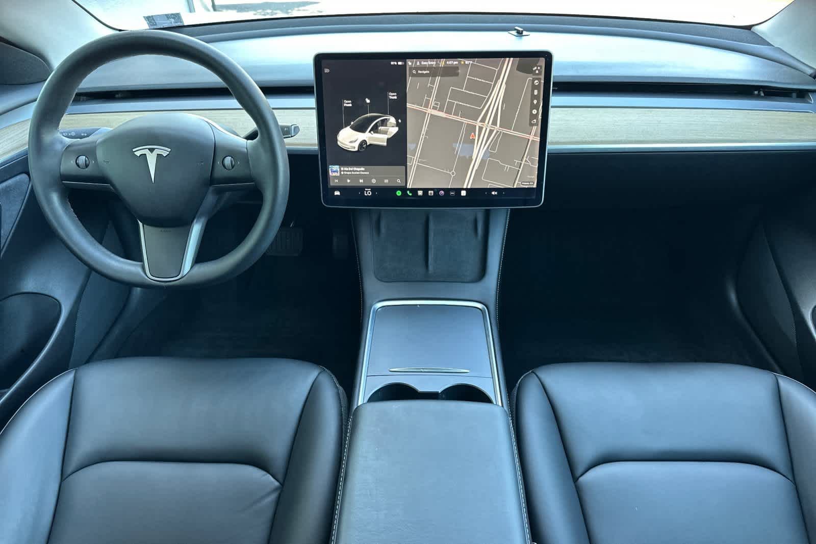 Used 2021 Tesla Model 3 Standard Range Plus RWD image 3