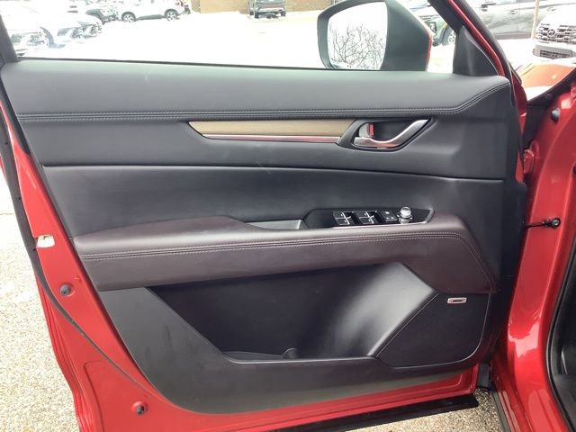 Used 2019 MAZDA CX-5 Signature image 16