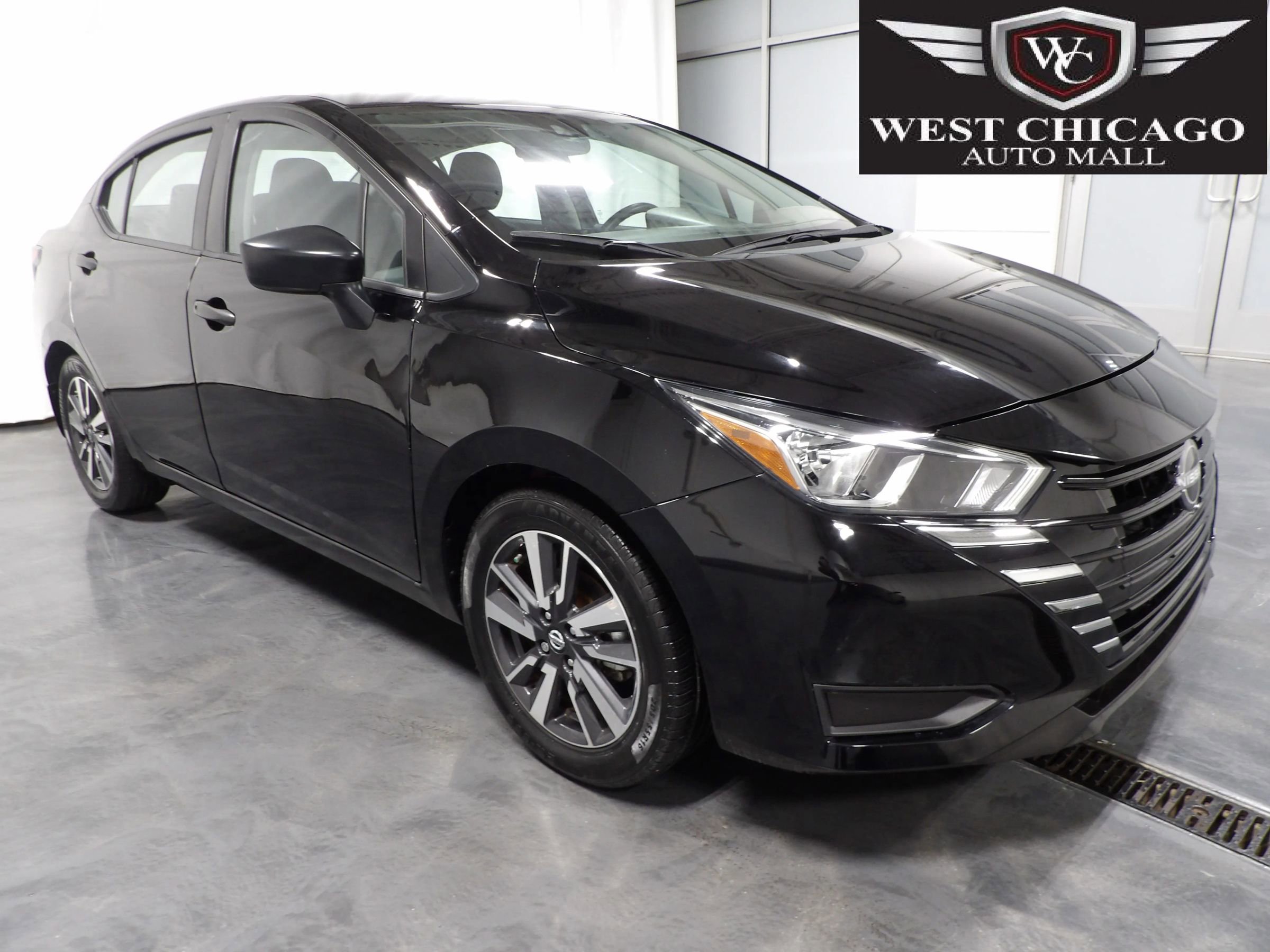 Used 2024 Nissan Versa S w/ S Plus Package FWD image 1