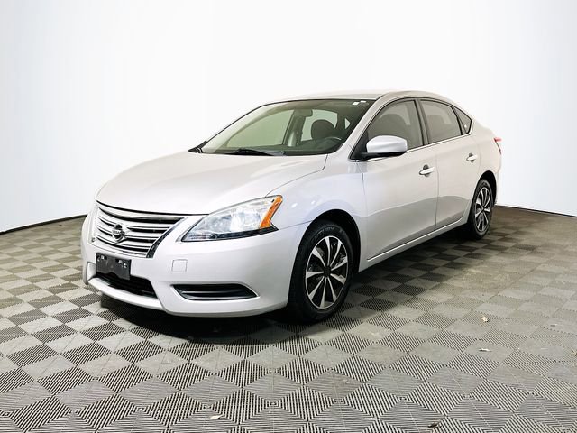 Used 2015 Nissan Sentra SV image 4