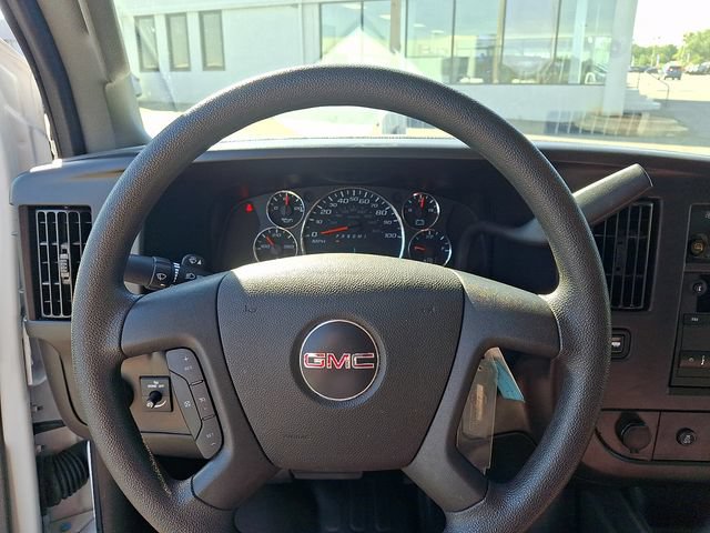 Used 2025 GMC Savana 2500 w/ Driver Convenience Package RWD image 19