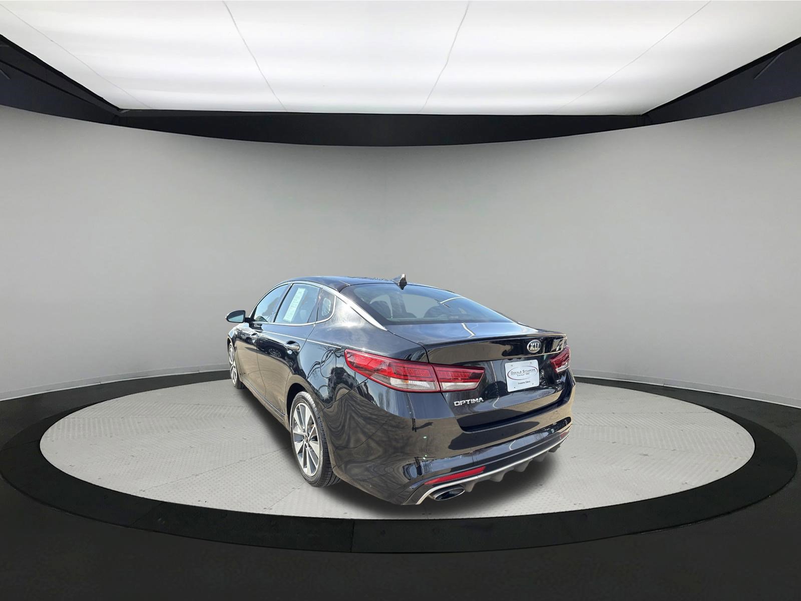 Used 2017 Kia Optima SX image 5