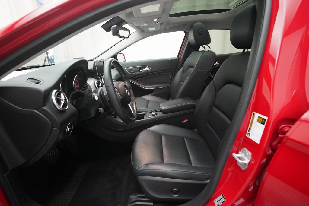 Used 2015 Mercedes-Benz GLA 250 4MATIC image 7