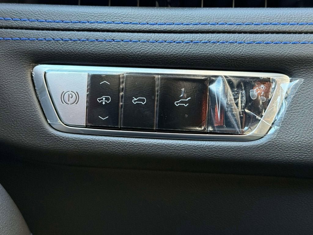 New 2025 Cadillac Escalade IQ Luxury 1 AWD/4WD image 21