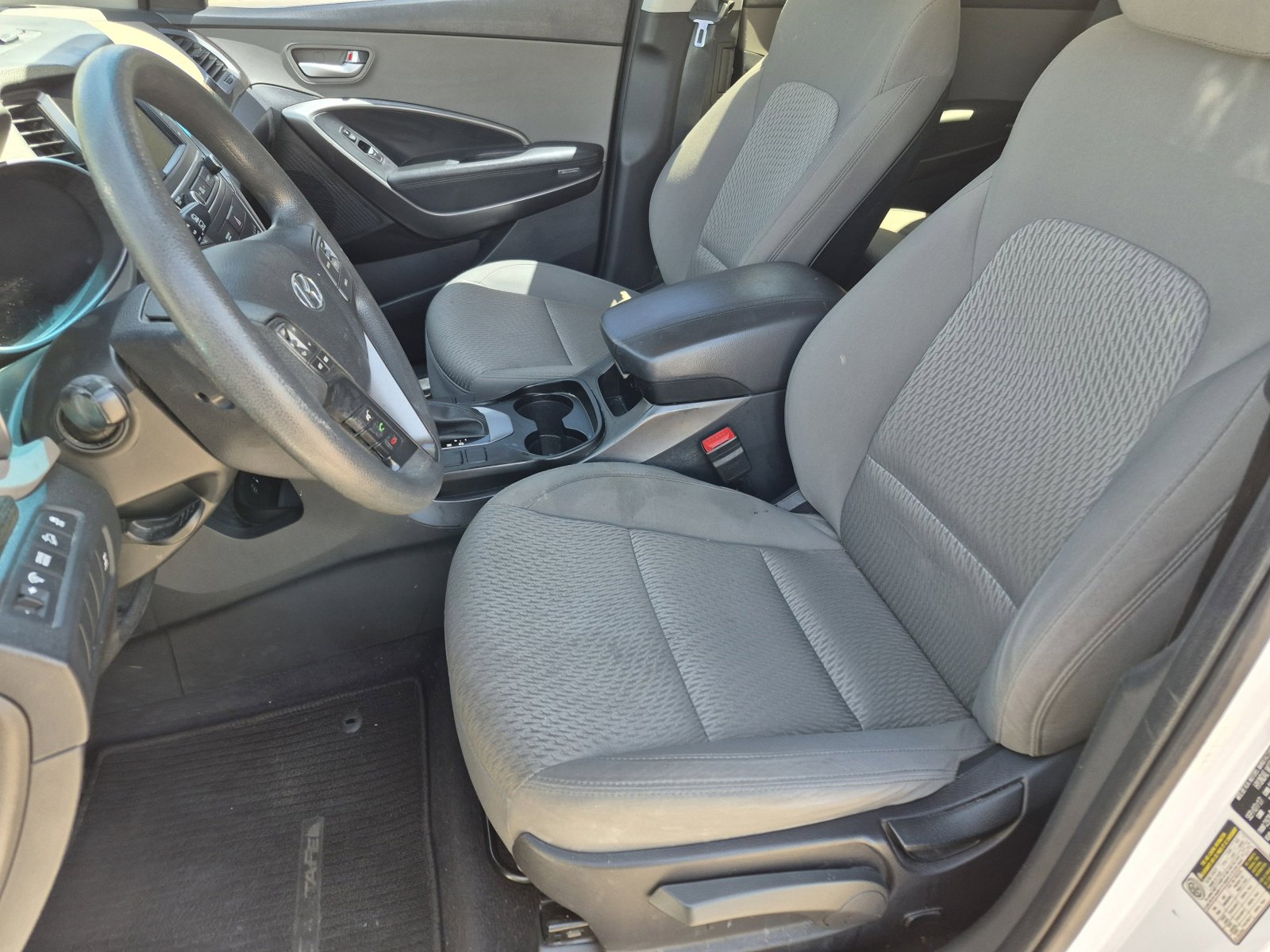 Used 2018 Hyundai Santa Fe Sport AWD/4WD image 16