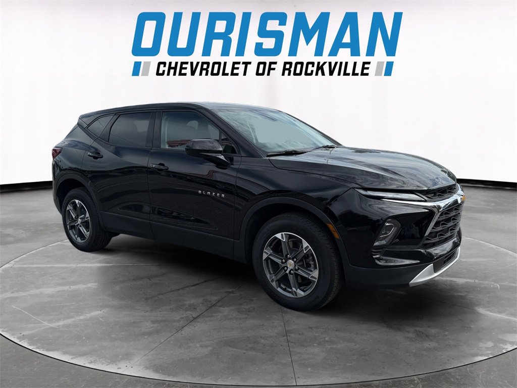 Used 2025 Chevrolet Blazer LT