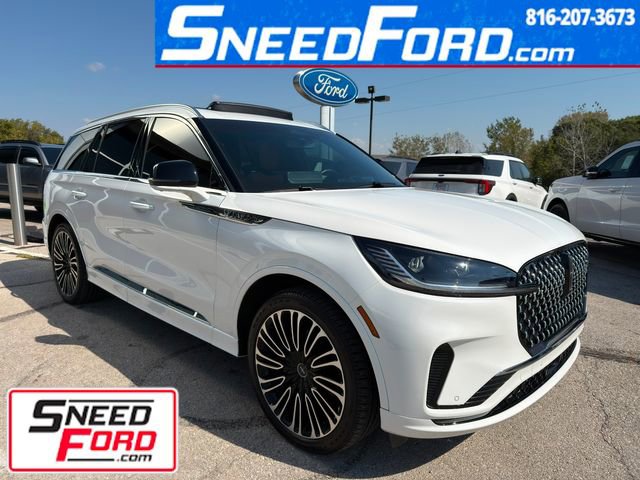 Used 2025 Lincoln Aviator Black Label image 1