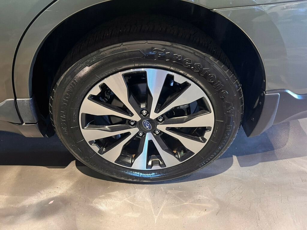 Used 2017 Subaru Outback 2.5i Limited AWD/4WD image 11